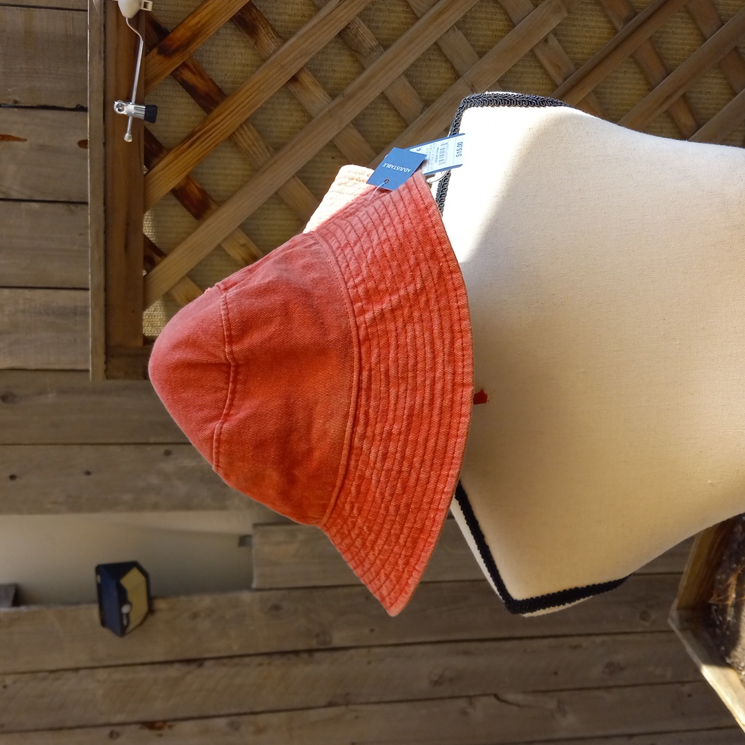 Universal Thread Adjustable Hat